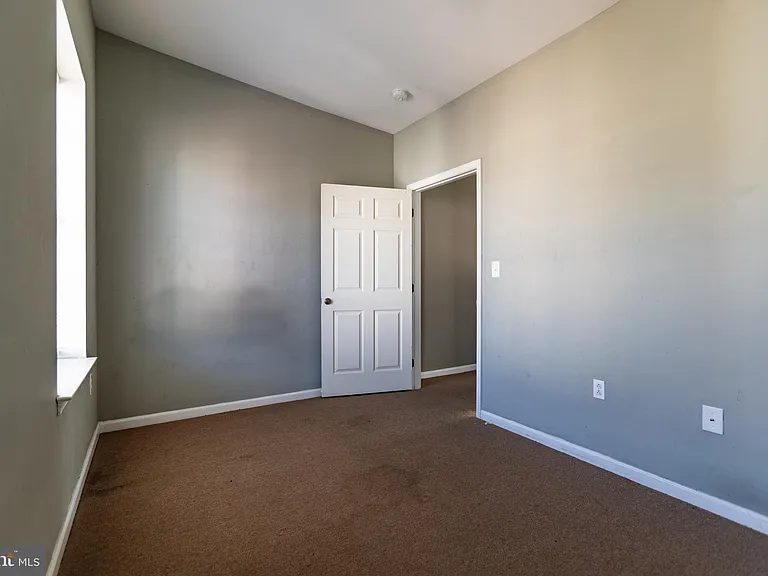 1706 N Willington St — Photo 14