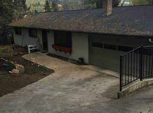 630 S 5th St, Jacksonville, OR 97530