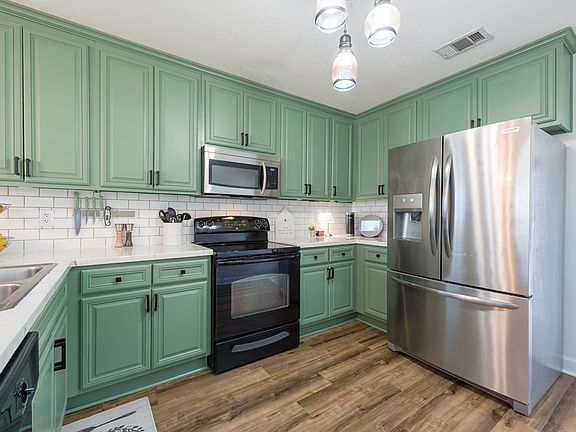 5th image of 3647 Druid Oaks Dr