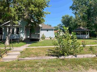 307 N Grand Ave, Callaway, NE 68825