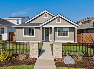 3974 NE Oakside Loop, Bend, OR 97701