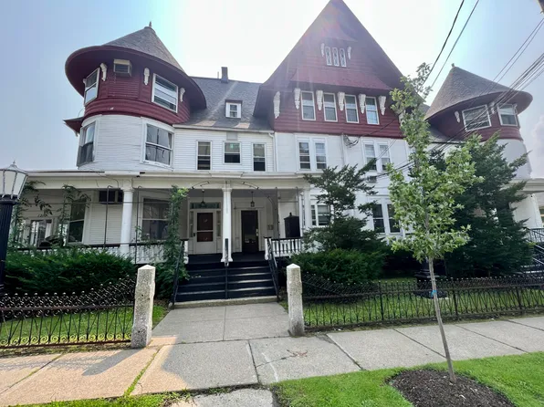 1202 Vine St #5, Scranton, PA 18510