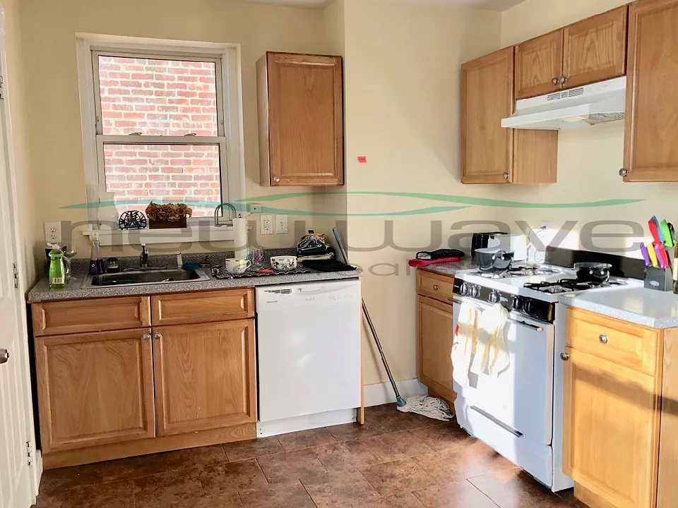 69 S Huntington Ave #3