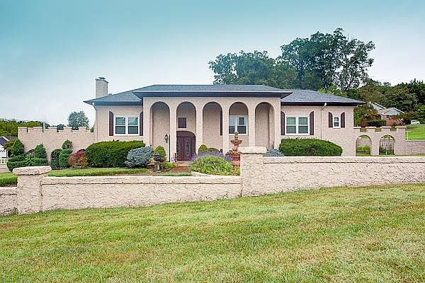 1st image of 205 Bell Crest Dr NW