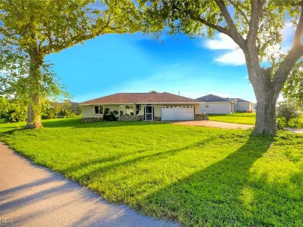 601 SE 31st St, Cape Coral, FL 33904