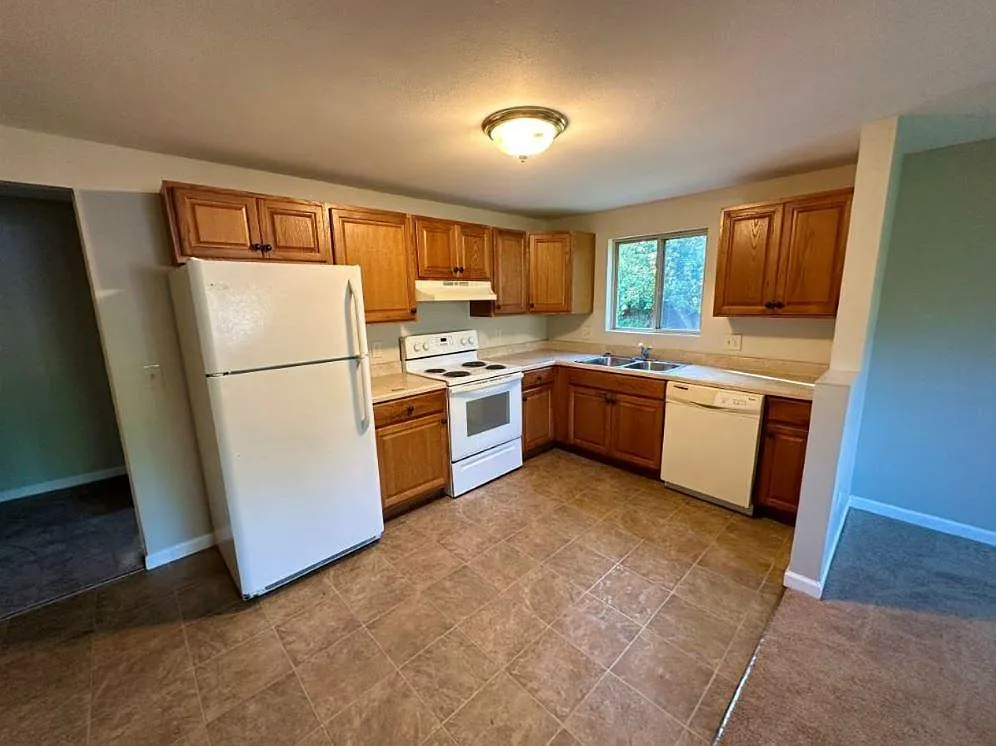Hartford Mills Apartments — Photo 3