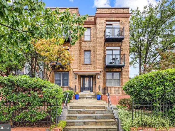 1101 Fairmont St NW APT 9, Washington, DC 20009