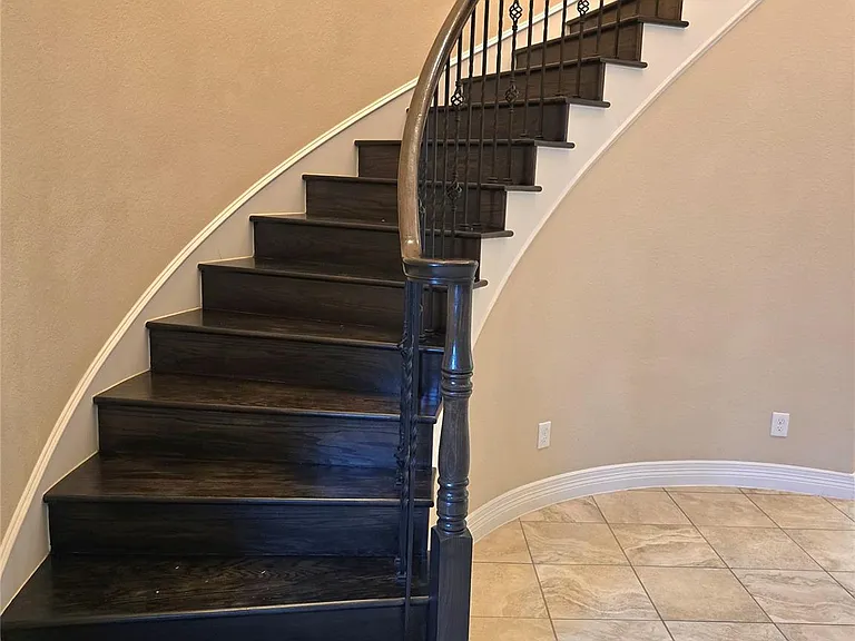 10 Val Delsa Ct — Photo 40
