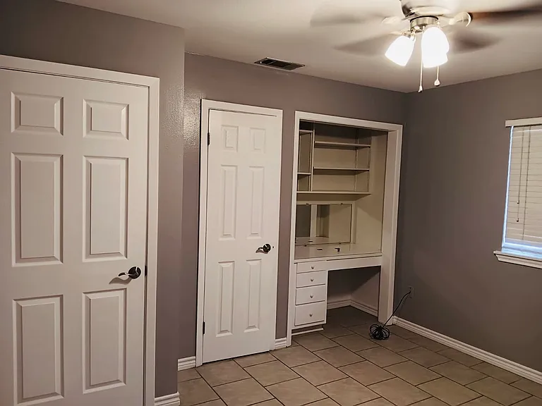 1504 Wildbriar Dr — Photo 13