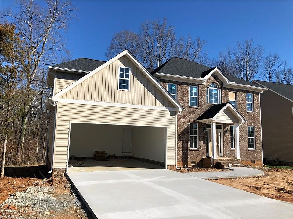 2nd image of 2680 Splitbrooke Dr