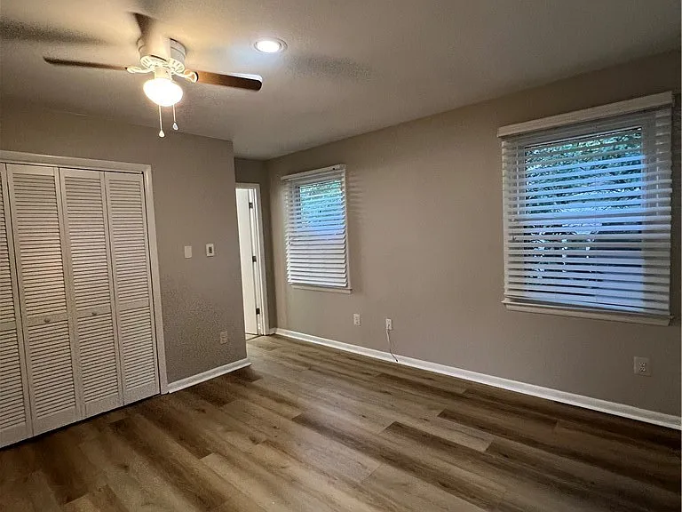 1838 Ferncreek Pl — Photo 30