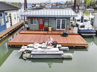 18989 NE Marine Dr #A7, Portland, OR