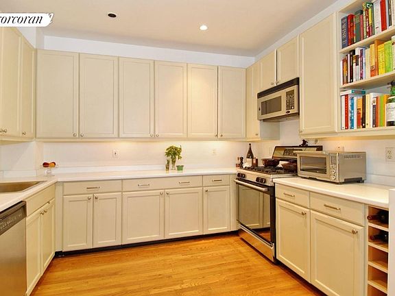 3rd image of 525 W 22nd St APT 4E