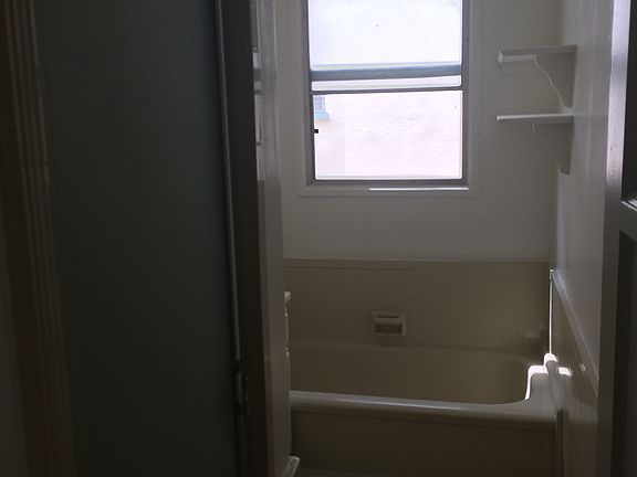 5th image of 9937 Young Dr APT G
