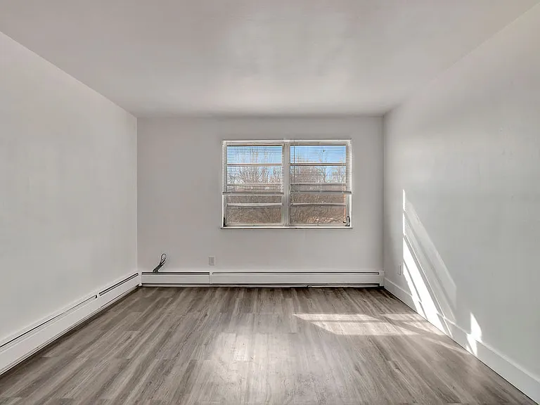 Apply Under Rentals