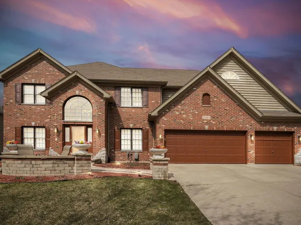 3507 Grassmere Rd, Naperville, IL 60564