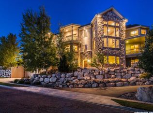 4117 S Hidden Ridge Cir, Bountiful, UT 84010