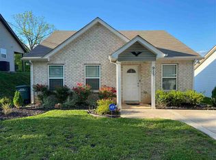 915 17th Ave E, Springfield, TN 37172