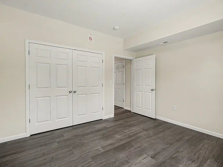 29 Warsaw Ave #1 — Photo 9
