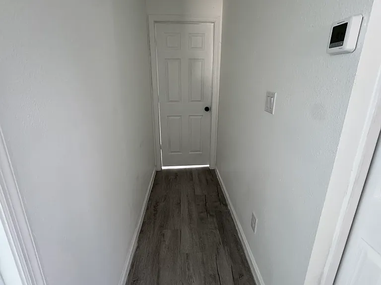 303 Silk Oak Dr — Photo 1