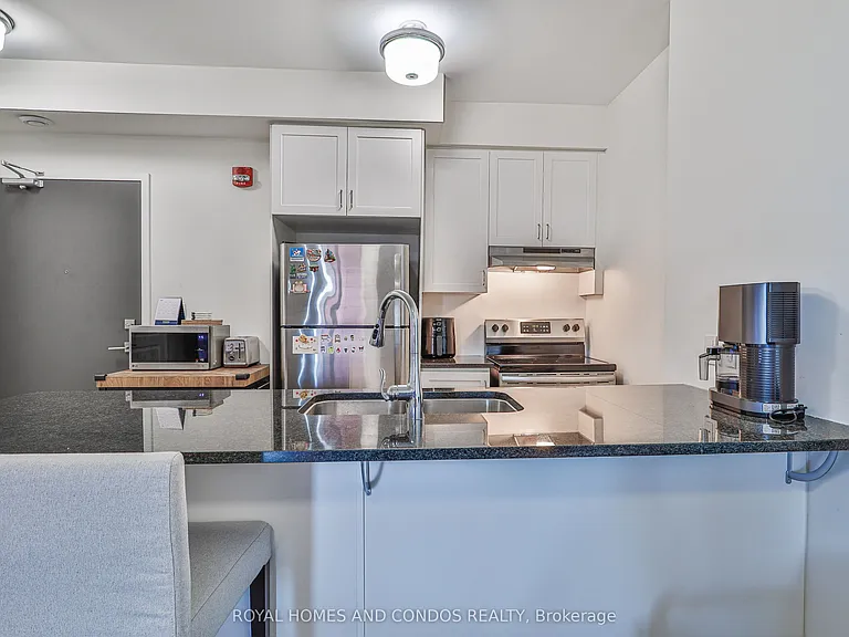 2 Adam Sellers St #601 — Photo 17
