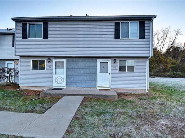 16 Seymour Road #20H, East Granby, CT 06026