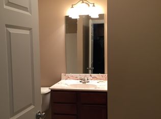 925 Cambridge Rd #1, Coshocton, OH
