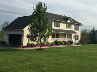 123 Conklingtown Rd, Chester, NY 10918