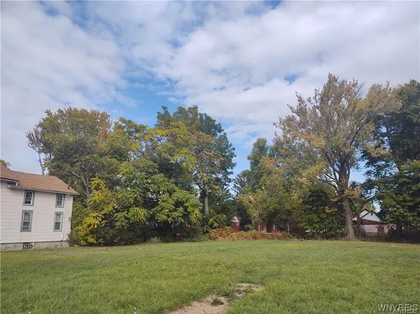 1506 Ontario Ave #71, Niagara Falls, NY 14305
