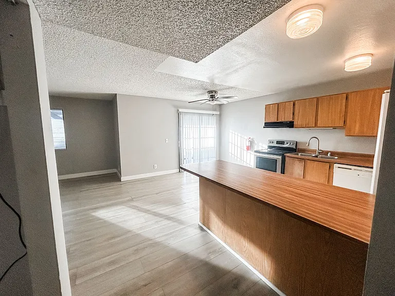 1305 Kari Lee Ct — Photo 12