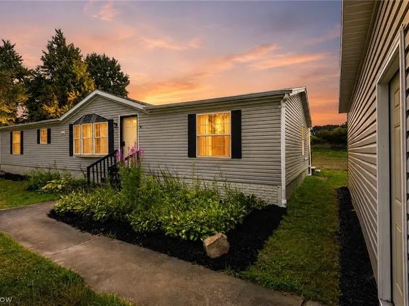 11599 Smith Goshen Rd, Beloit, OH 44609