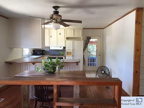 2nd image of 580 Inglewood Dr