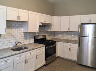 65 W Sharpnack St #1, Philadelphia, PA 19119