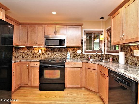 5th image of 4106 Blossomwood Dr