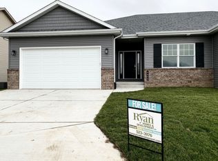 4640 Thompson Rd, Springfield, IL 62711