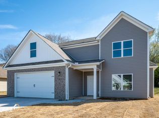 151 Lakecrest Cir SW, Calhoun, GA 30701