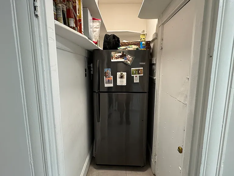 100 Linden St #6 — Photo 15