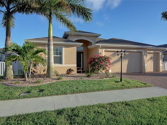 3rd image of 243 Destiny Cir