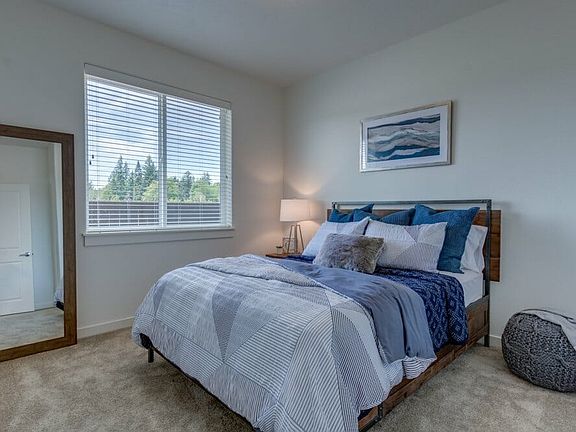 4th image of 10006 NE 132nd Ave #Th3nwz