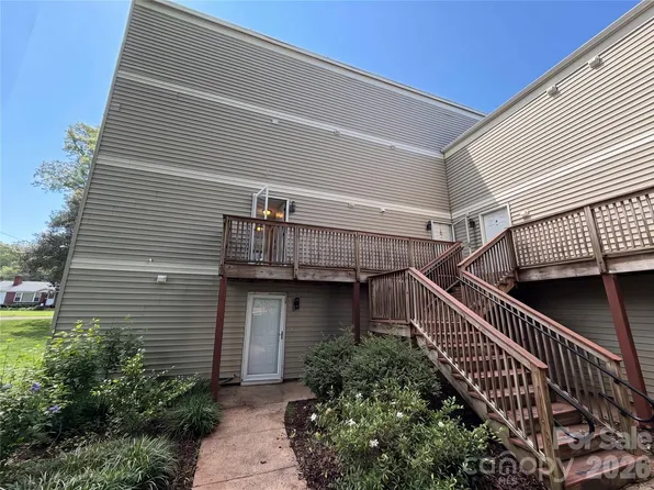 1625 Merry Oaks Rd APT D, Charlotte, NC 28205