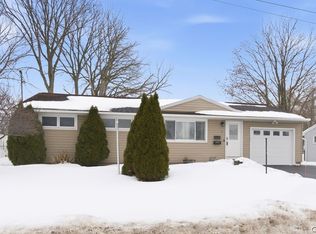 117 Saslon Park Dr, Liverpool, NY 13088