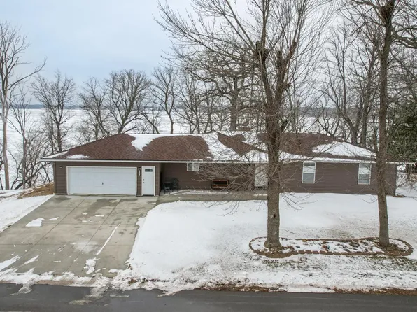 1709 Oakwood Ter, Albert Lea, MN 56007