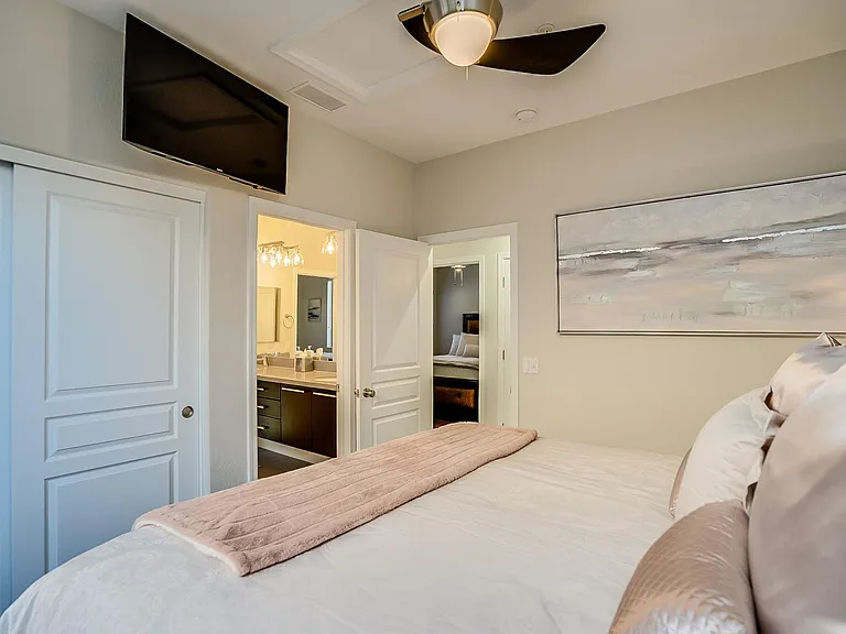7308 E Whistling Wind Way — Photo 18