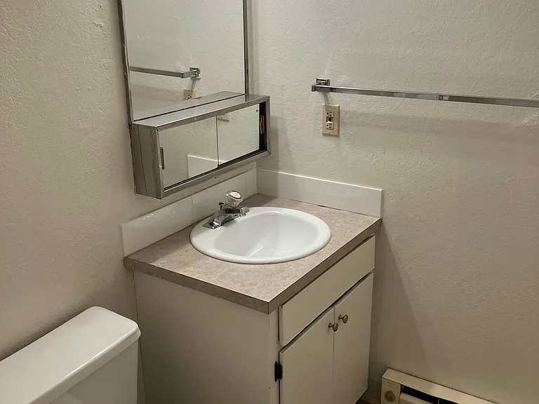 3010 N Stone St #6 — Photo 7