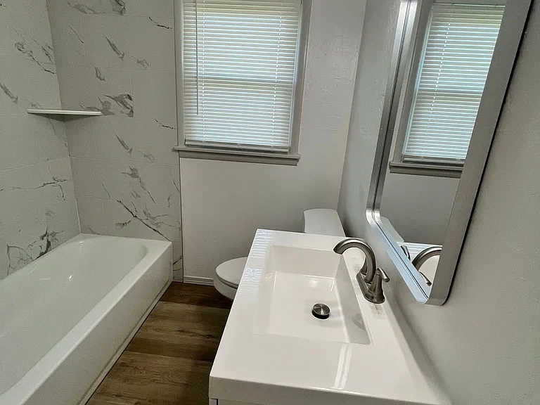 3802 NW Arlington Ave — Photo 15