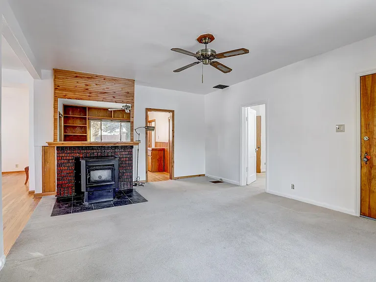 3915 W 53rd Ave — Photo 6