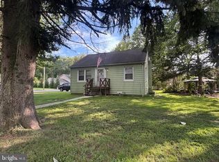 13 Michigan Rd, Pennsville, NJ 08070