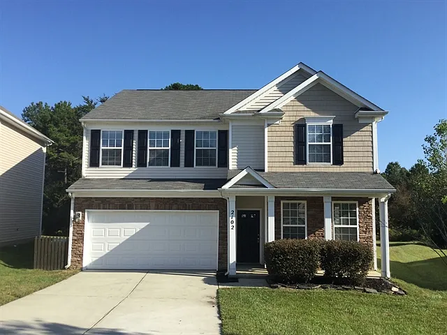 2102 Moss Creek Dr