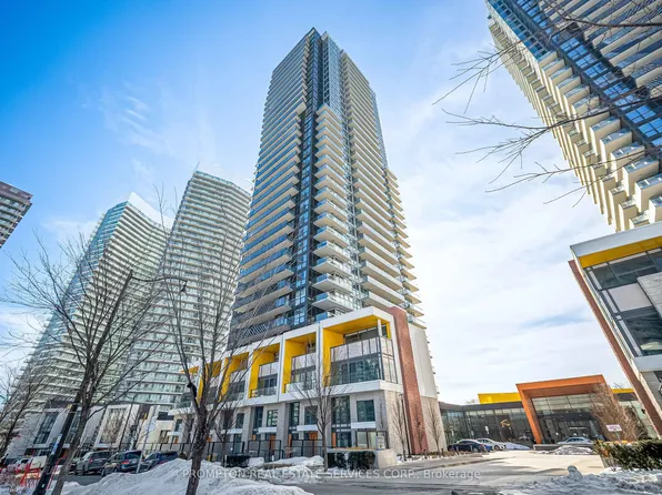 95 McMahon Dr #611, Toronto, ON M2K 0H2