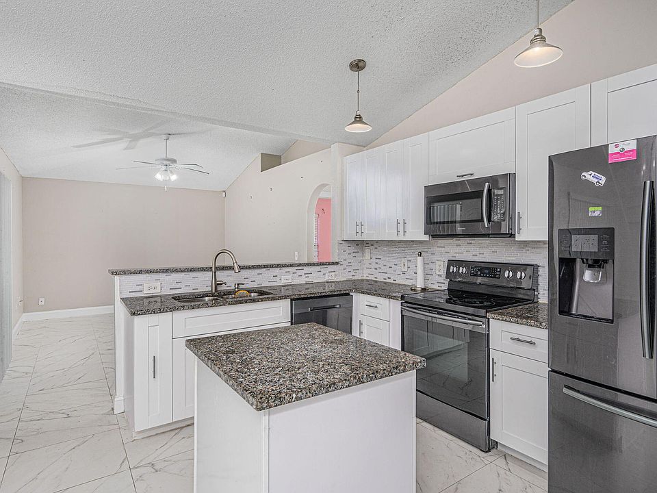 1st image of 5525 NW Downs Street Street